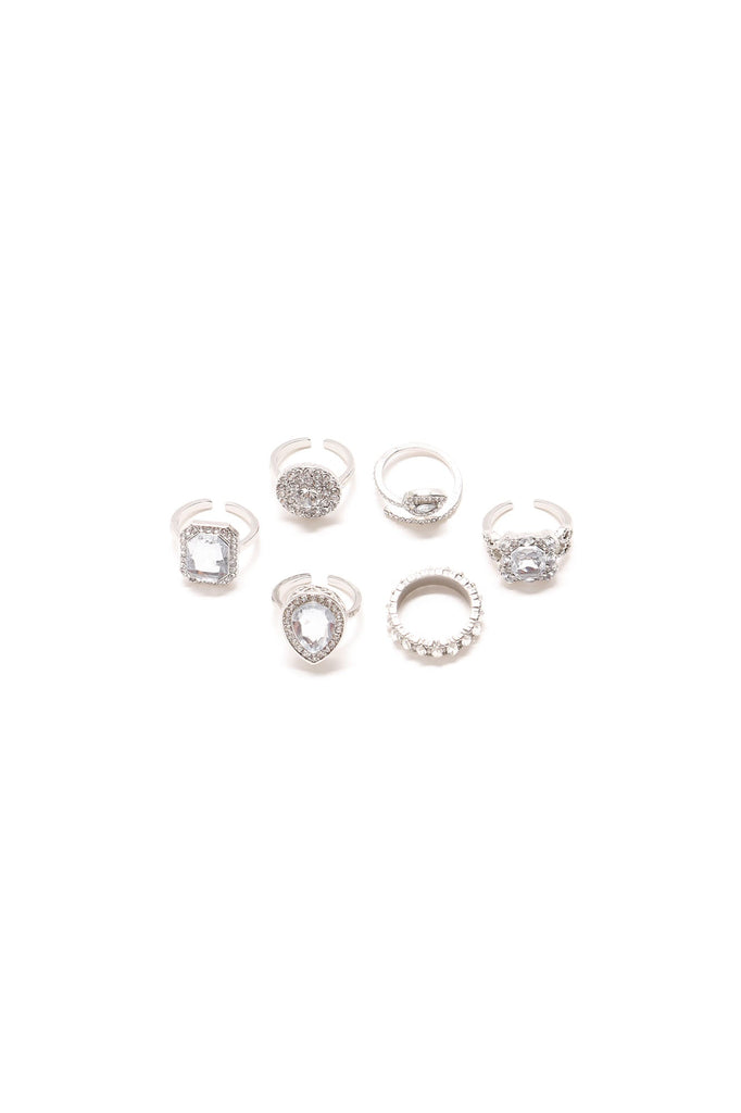 https://cdn.shopify.com/s/files/1/0293/9277/products/01-03-22_SN_12-07-46_18_MTR2670_Silver_2505_KL.jpg?v=1646693966