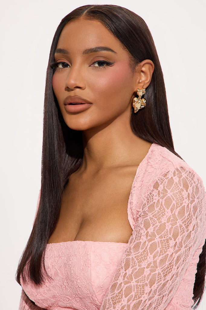 https://cdn.shopify.com/s/files/1/0293/9277/files/02-05-25_S9_57_160975E_Gold_P_CZ_SS_13-32-09_2948_PXF.jpg?v=1738958052