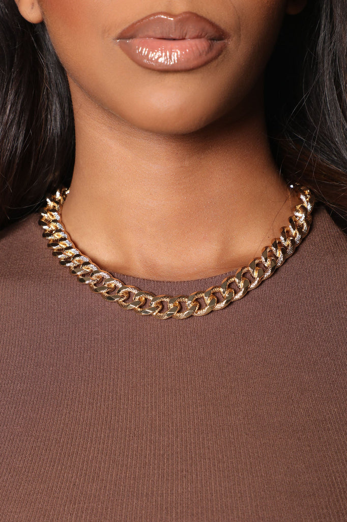 https://cdn.shopify.com/s/files/1/0293/9277/products/02-11-21Studio5_CE_15-40-40_39_N200714110_Gold_19851_KL.jpg?v=1613153963