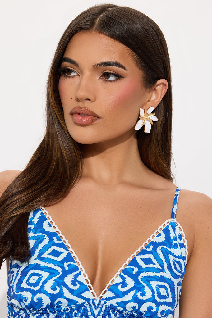 https://cdn.shopify.com/s/files/1/0293/9277/files/02-13-25_S1_32_ZDQZW091953_WhiteGold_TK_MC_10-54-08_33676_PXF.jpg?v=1739573626