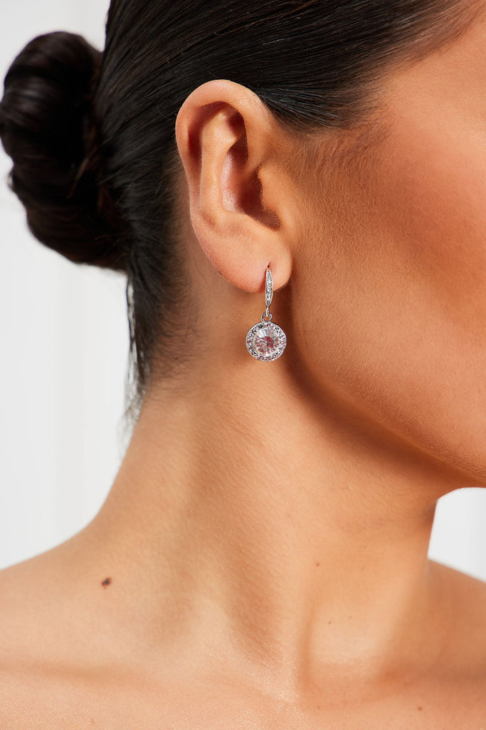https://cdn.shopify.com/s/files/1/0293/9277/products/02-17-23Studio8_TH_09-07-24_2_TROY10788_Silver_5829_JB.jpg?v=1677625973