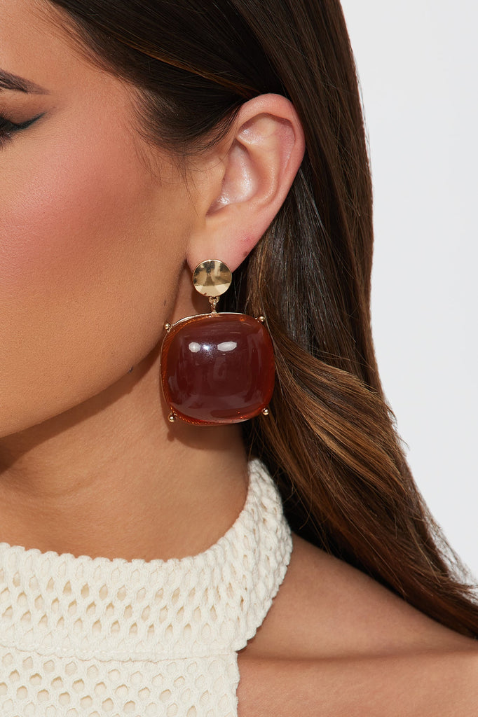 https://cdn.shopify.com/s/files/1/0293/9277/files/02-20-25_S6_41_25E5045_Brown_RA_PC_13-33-48_29917_PXF.jpg?v=1740260293