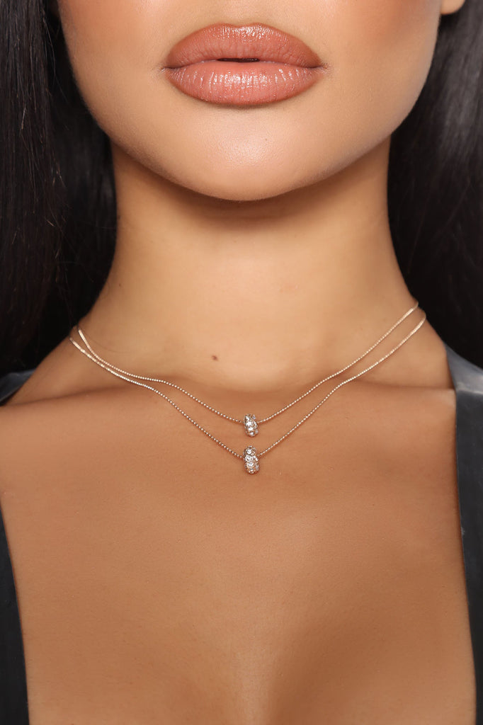 https://cdn.shopify.com/s/files/1/0293/9277/products/03-06-20_Studio_4_BR_JJ_14-01-35_38__SA1798_Gold_7849_JK.jpg?v=1583973709