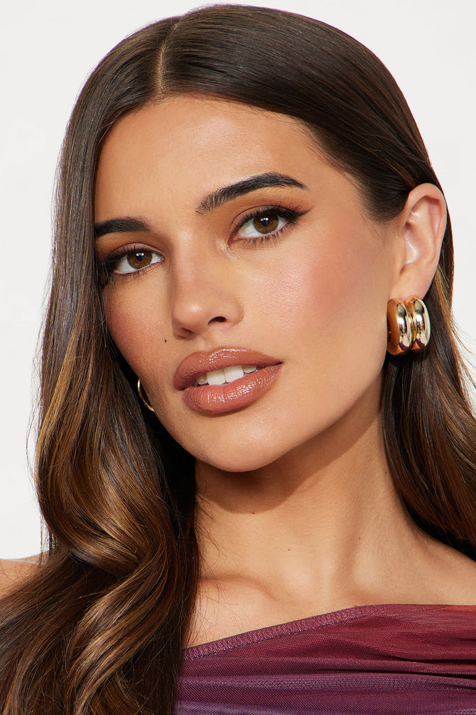 https://cdn.shopify.com/s/files/1/0293/9277/files/04-09-25_S3_15_TROY12262_Gold_AE_DO_10-44-39_1844_PXF.jpg?v=1744399634