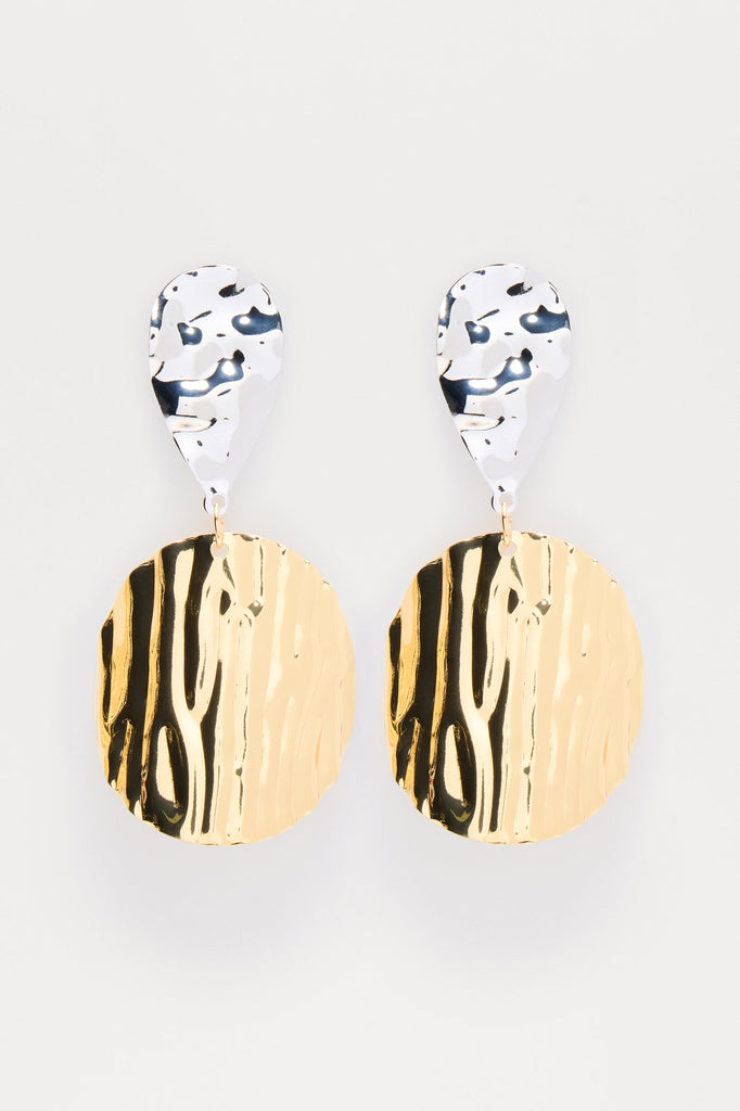 https://cdn.shopify.com/s/files/1/0293/9277/files/04-21-25_S10_12_ZDFNA0752_MultiColor_CXB_10-03-33_FLATLAY_10485_PXF.jpg?v=1745880008