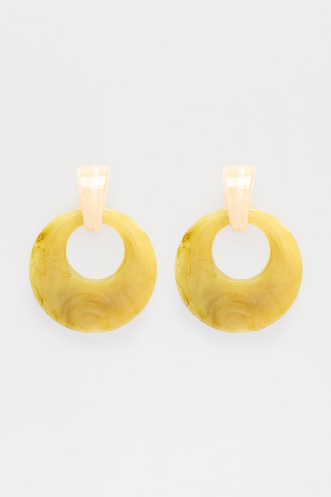 https://cdn.shopify.com/s/files/1/0293/9277/files/04-21-25_S10_32_91390E_Olive_CXB_10-33-30_FLATLAY_18297_PXF.jpg?v=1745867195