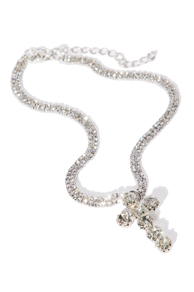 https://cdn.shopify.com/s/files/1/0293/9277/files/04-25-23STUDIO10_CXB_08-56-43_14_TROY14092_Silver_P_ES.jpg?v=1684872337
