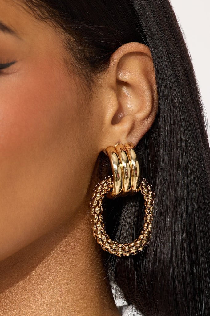 https://cdn.shopify.com/s/files/1/0293/9277/files/05-06-25_S9_19_E3579J_Gold_AE_MC_11-02-23_6847_PXF.jpg?v=1746744850