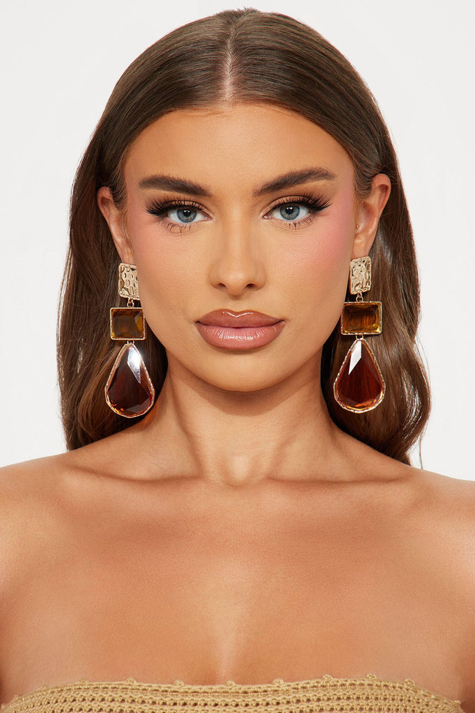 https://cdn.shopify.com/s/files/1/0293/9277/files/05-15-24_S5_2_TERH83209_Goldcombo_TK_AC_10-01-03_7922_PXF_SG_MH.jpg?v=1715882453