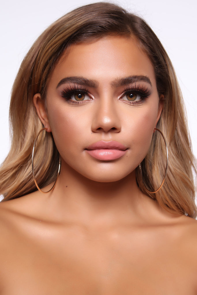https://cdn.shopify.com/s/files/1/0293/9277/products/06-05-19_Studio_3_MA_14-16-37_71_GVE155972_Gold_0610_JK.jpg?v=1643044643