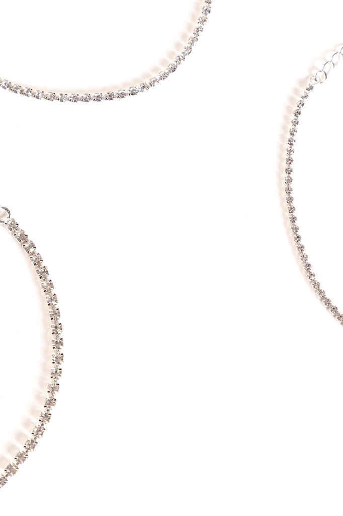https://cdn.shopify.com/s/files/1/0293/9277/products/06-08-22Studio3_ME_RL_09-35-36_9_17827CR_Silver_0164_PB.jpg?v=1655747481