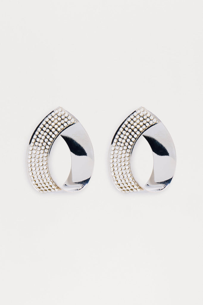 https://cdn.shopify.com/s/files/1/0293/9277/files/06-09-25_S10_26_TLAER25200_Silver_CXB_11-30-41_FLATLAY_12419_PXF.jpg?v=1750353645