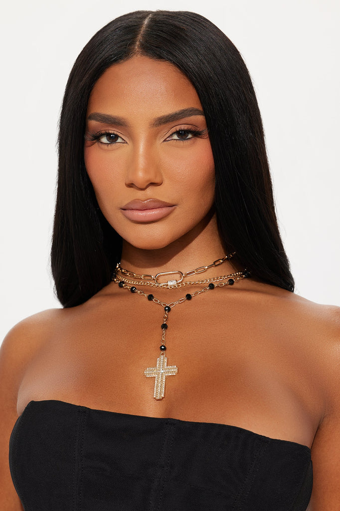 https://cdn.shopify.com/s/files/1/0293/9277/files/06-10-25_S4_15_SKN8274_Gold_CZ_AC_10-17-56_0923_PXF.jpg?v=1749671345