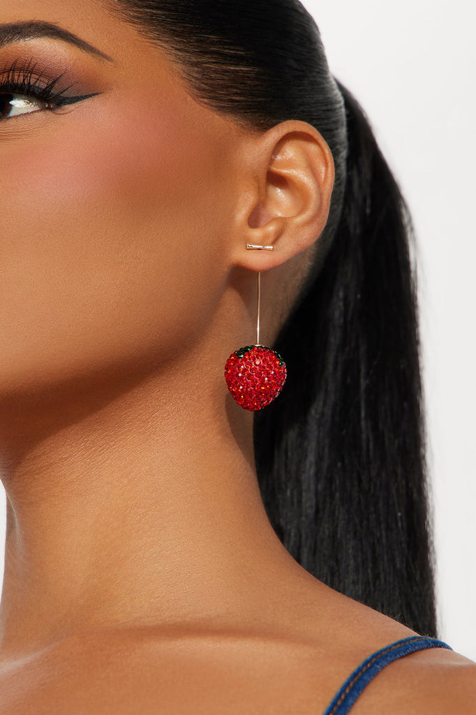 https://cdn.shopify.com/s/files/1/0293/9277/files/06-17-24_S1_75_ZDJYNQ24033031_Red_AZ_PC_14-03-14_91779_PXF_5af113ca-29b2-44f6-9680-20a2ffcf4ed7.jpg?v=1719262309