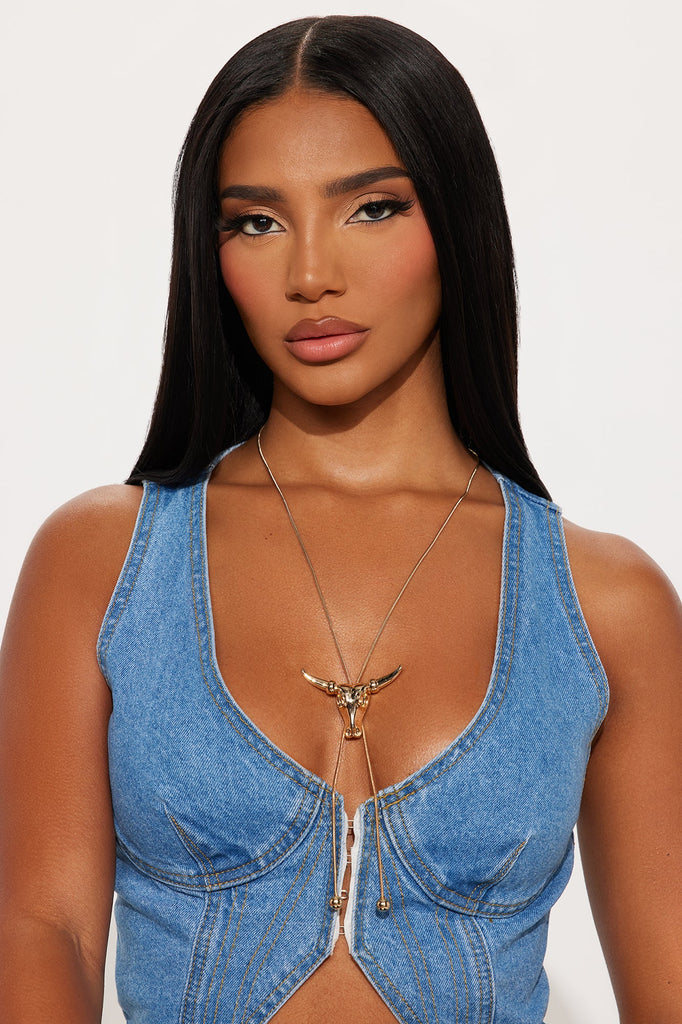 https://cdn.shopify.com/s/files/1/0293/9277/files/06-17-25_S4_5_TROY12963_Gold_P_HY_DO_09-54-15_4096_PXF.jpg?v=1750446334