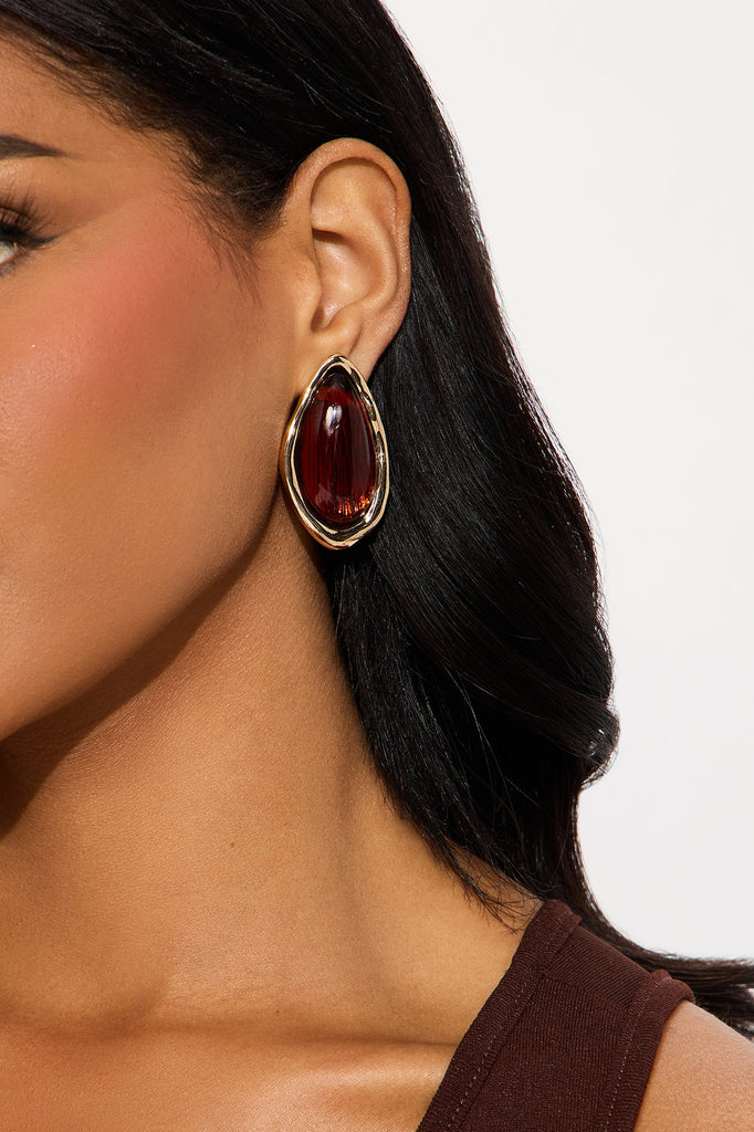 https://cdn.shopify.com/s/files/1/0293/9277/files/06-25-25_S8_91_KCE2511671_Gold_CZ_AC_14-20-37_1510_PXF.jpg?v=1751309567