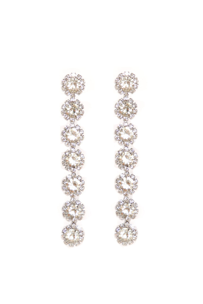 https://cdn.shopify.com/s/files/1/0293/9277/products/08-24-21Studio2_ME_14-39-47_27_TROY7473_Silver_4280_KL.jpg?v=1631918509