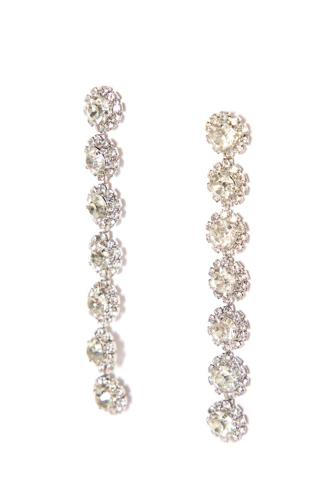 https://cdn.shopify.com/s/files/1/0293/9277/products/08-24-21Studio2_ME_14-40-21_27_TROY7473_Silver_4282_KL.jpg?v=1631918509