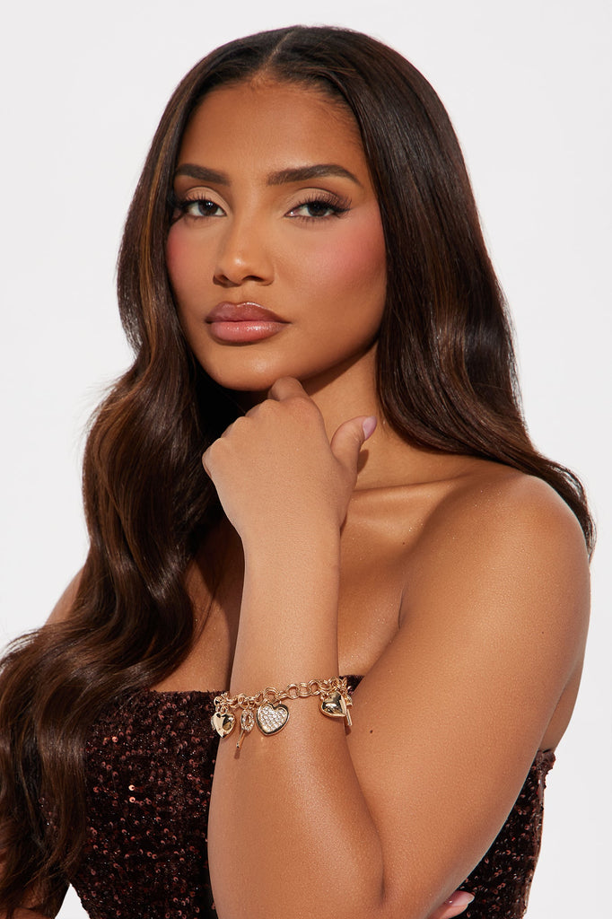 https://cdn.shopify.com/s/files/1/0293/9277/files/09-23-24_S2_70_TBLB730140_Gold_CZ_AC_14-49-08_10537_PXF.jpg?v=1727287121