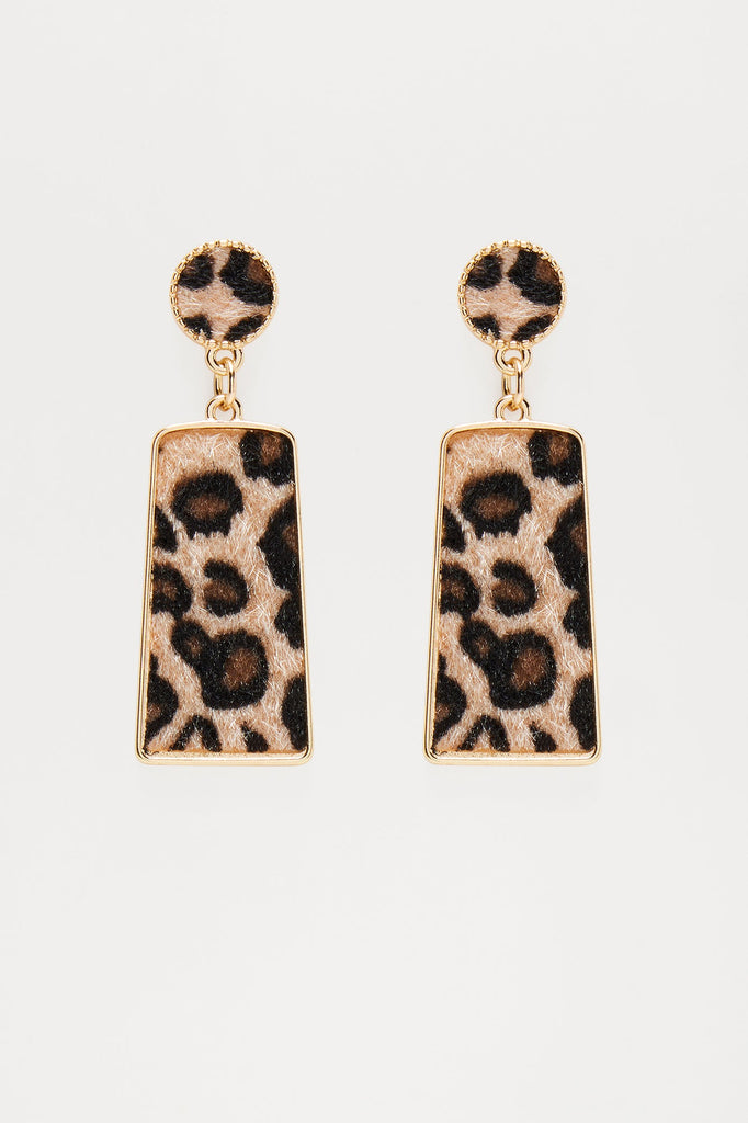 https://cdn.shopify.com/s/files/1/0293/9277/files/09-26-24_S10_55_E2404060544_Leopard_CXB_13-04-21_3318_PXF.jpg?v=1727723452