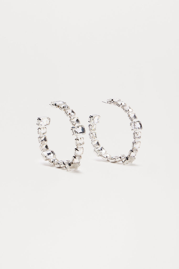 https://cdn.shopify.com/s/files/1/0293/9277/files/09-27-24_S15_108_TROY12148_Silver_CZ_11-47-52_1470_PXF.jpg?v=1727803191