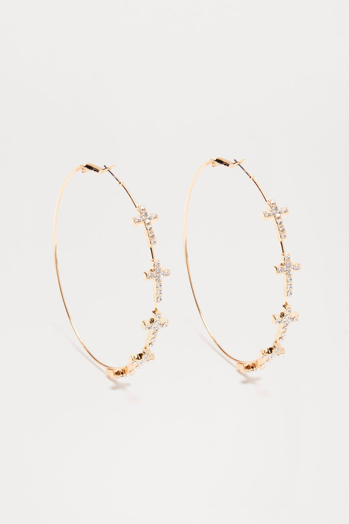 https://cdn.shopify.com/s/files/1/0293/9277/files/10-10-24_S10_34_YDE38897_Gold_CXB_11-12-49_3667_ES.jpg?v=1728688055
