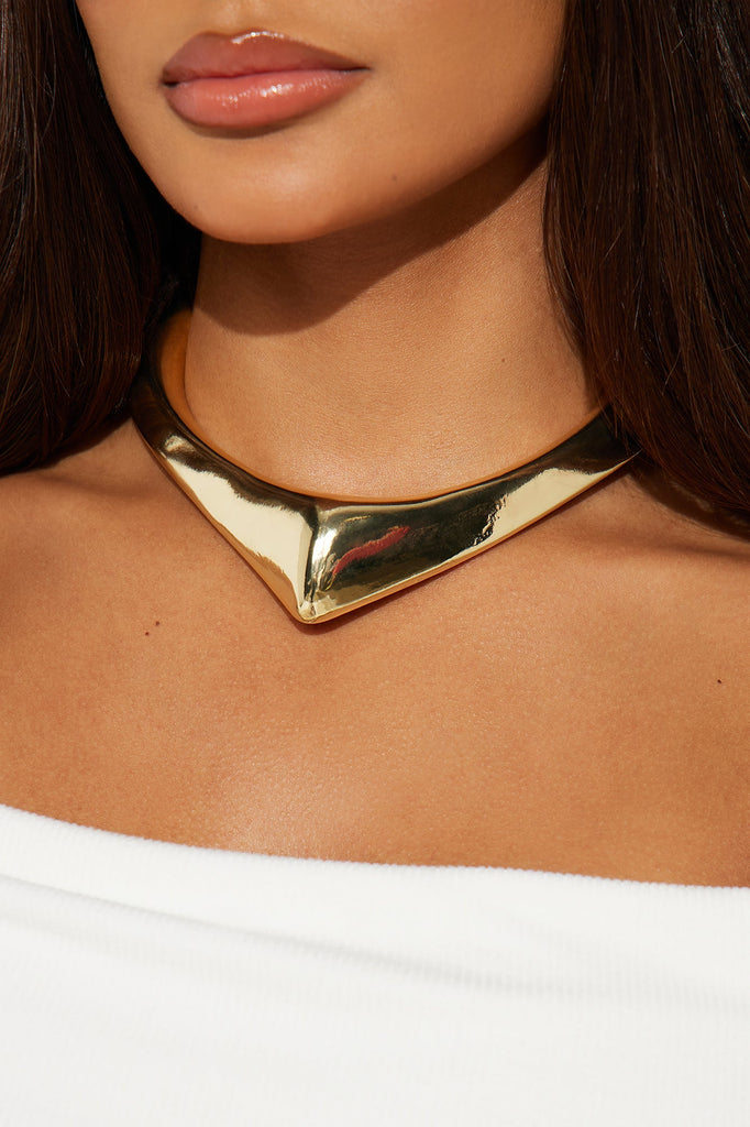 https://cdn.shopify.com/s/files/1/0293/9277/files/10-23-24_S3_50_N1395_Gold_TK_DO_14-00-40_82066_PXF.jpg?v=1729809853
