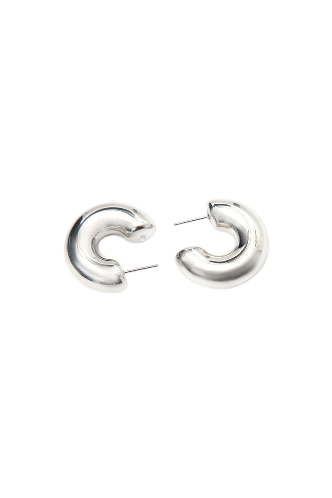 https://cdn.shopify.com/s/files/1/0293/9277/products/11-08-22Studio5_RT_09-49-21_8_E192312XIR_Silver_1385_WG.jpg?v=1677021425