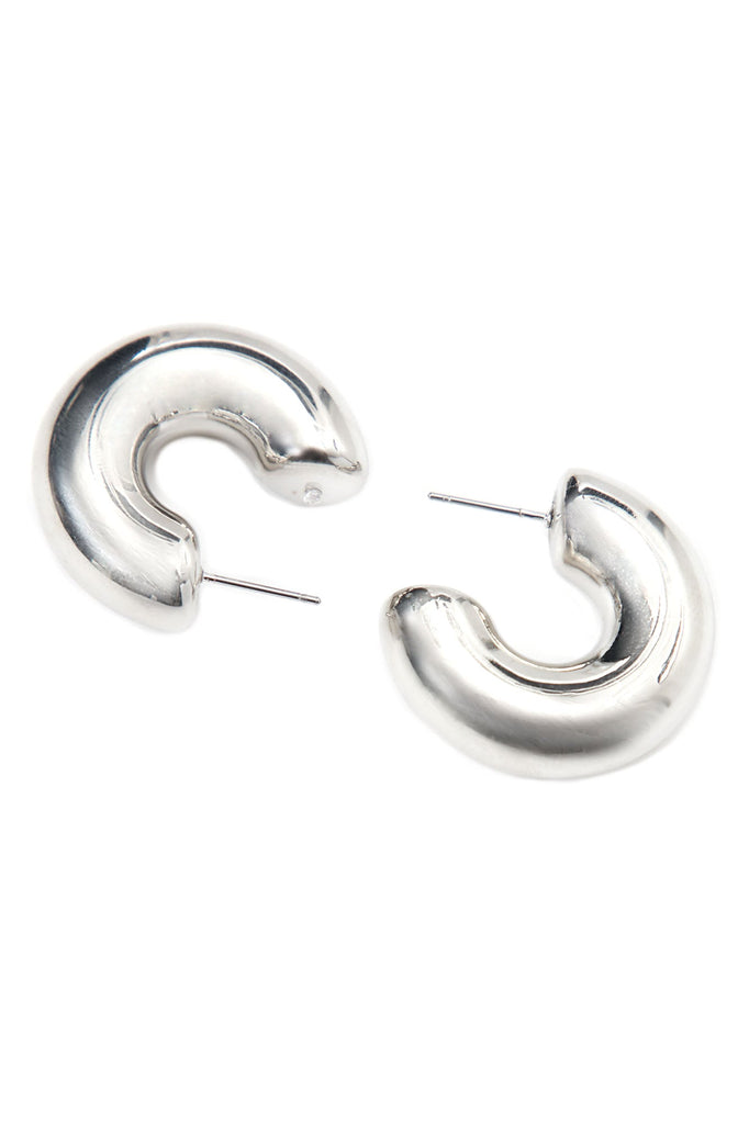 https://cdn.shopify.com/s/files/1/0293/9277/products/11-08-22Studio5_RT_09-49-21_8_E192312XIR_Silver_1386_WG.jpg?v=1677021425