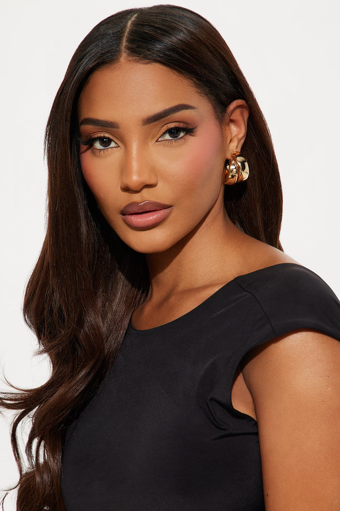 https://cdn.shopify.com/s/files/1/0293/9277/files/11-14-24_S3_10_TROY6557_Gold_CZ_JS_10-14-49_89637_PXF.jpg?v=1731697858