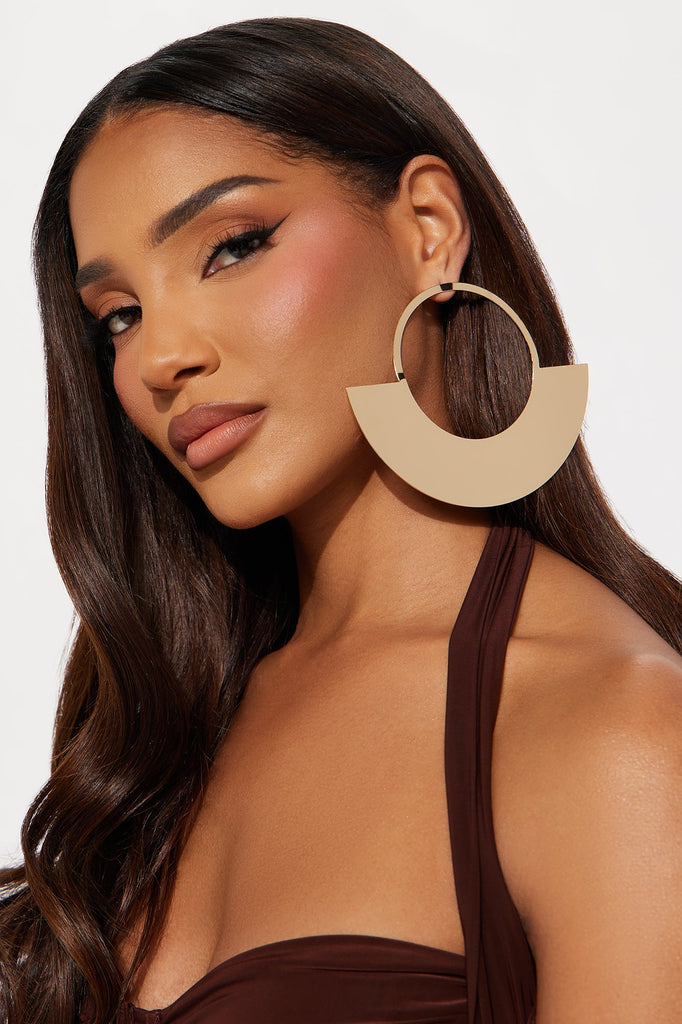 https://cdn.shopify.com/s/files/1/0293/9277/files/12-30-24_S1_82_ZDJYNQ24090205_Gold_AZ_DO_15-04-19_47028_PXF.jpg?v=1735928188