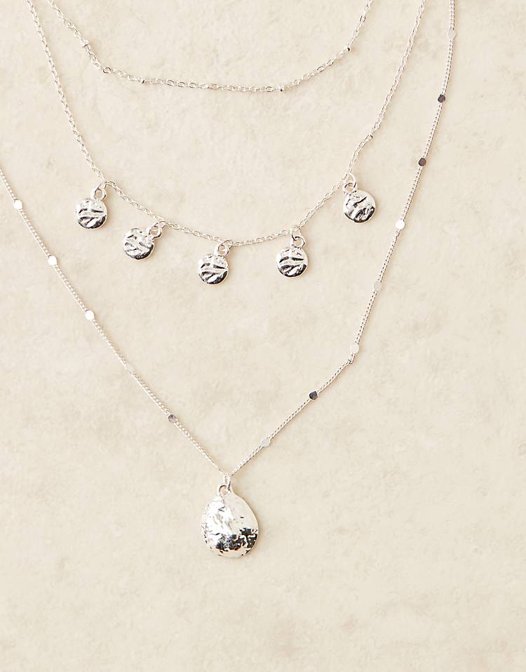 https://images.asos-media.com/products/accessorize-disc-layered-necklace-in-silver/207856394-2?$n_750w$&wid=750&fit=constrain