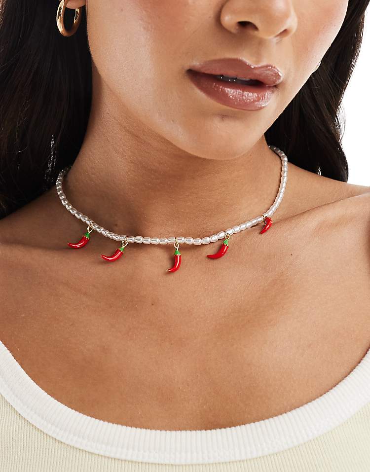https://images.asos-media.com/products/asos-design-necklace-with-chilli-charm-in-multi/208119283-1-gold?$n_750w$&wid=750&fit=constrain