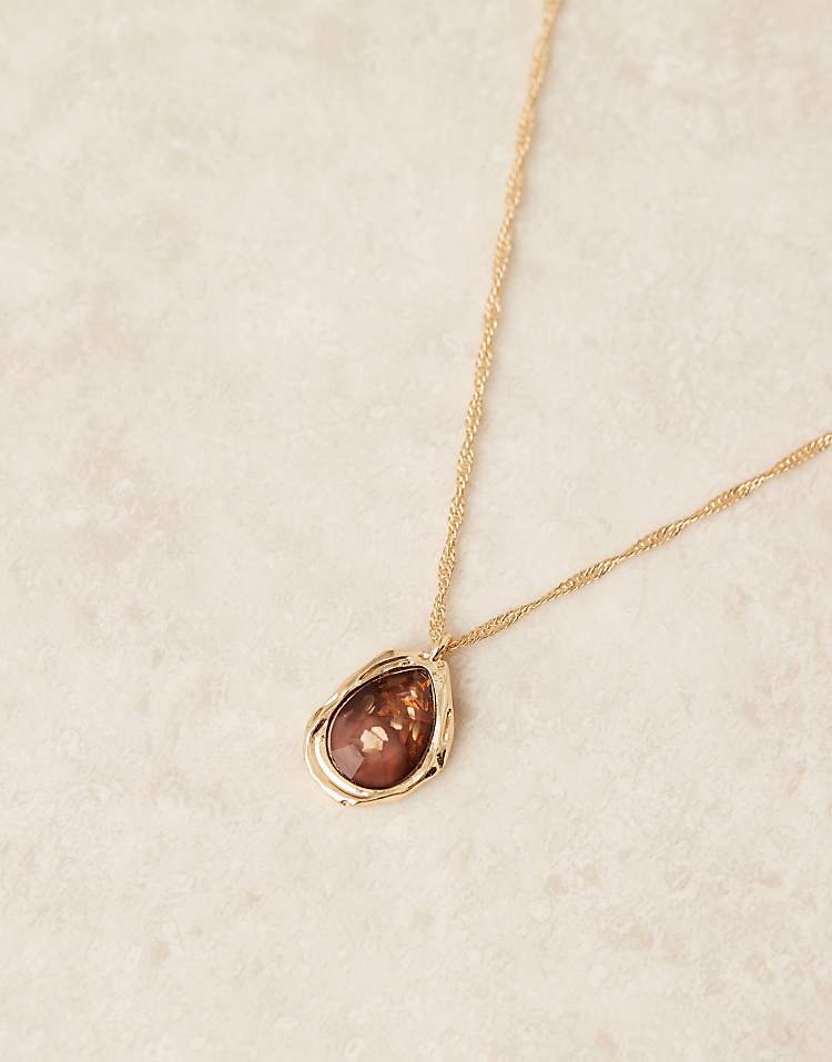 https://images.asos-media.com/products/designb-london-amber-stone-pendant-necklace-in-gold/208519283-3?$n_750w$&wid=750&fit=constrain