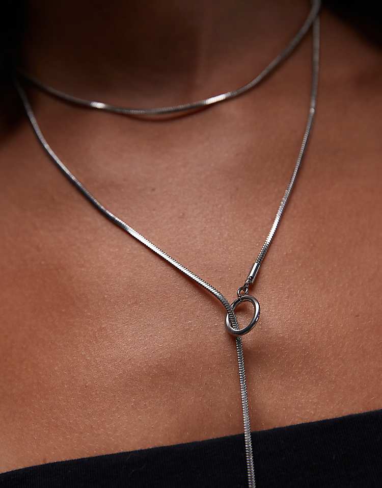 https://images.asos-media.com/products/topshop-samir-waterproof-stainless-steel-link-charm-necklace-in-silver/208532347-3?$n_750w$&wid=750&fit=constrain