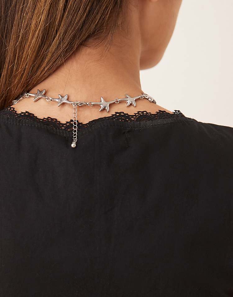 https://images.asos-media.com/products/asos-design-necklace-in-starfish-design-in-brushed-silver-tone/208789312-2?$n_750w$&wid=750&fit=constrain