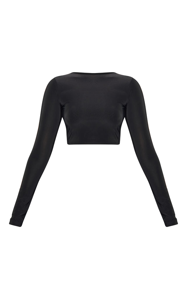 https://cdn-img.prettylittlething.com/e/6/8/c/e68cfdddcff479ba7299279e105eeead06b6e3f1_CNF0763_5_black_basic_slinky_long_sleeve_crop_top.jpg